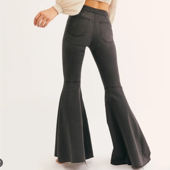 Free People Denim - Free People We The Free Just Float On Flare Jeans Black Wash Bell Bottom Raw Hem